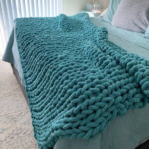 Chunky Hand-Knit King Size Throw Blanket